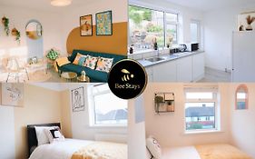 Bee Stays - Caldecott House
